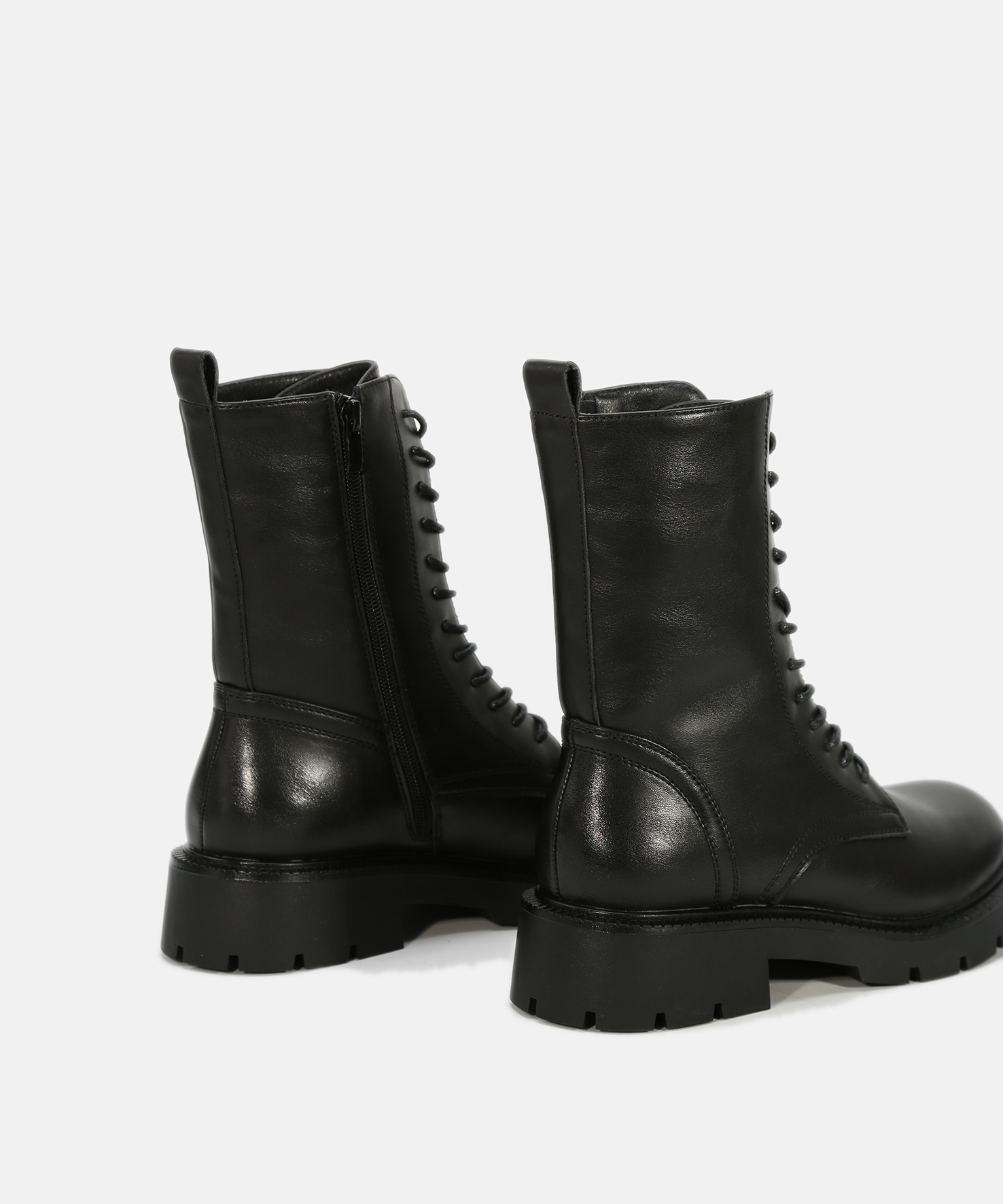 Botines tac&oacute;n cord&oacute;n image number null